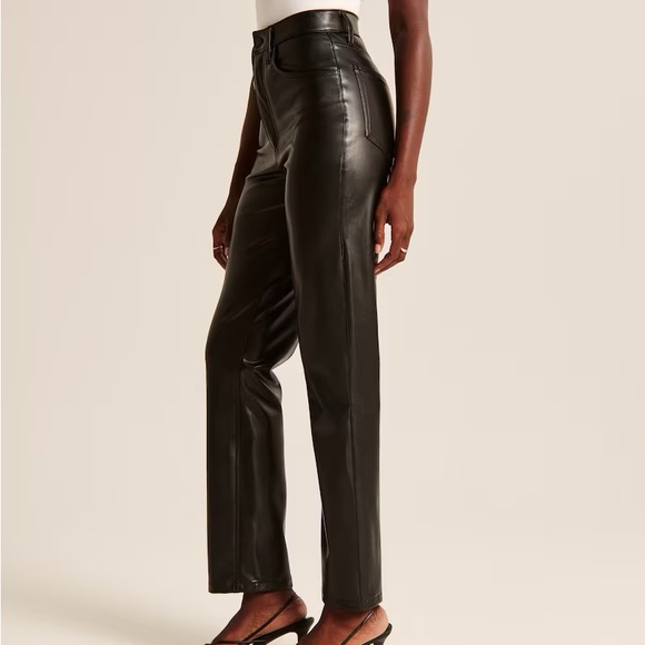 Vegan Leather 90s Straight Ultra High Rise Pant - Picture 6 of 8